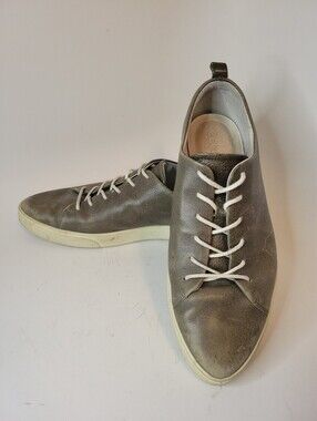 Ecco Olive Green Soft Leather Low-Profile Lace-Up Pointed Toe Shoes